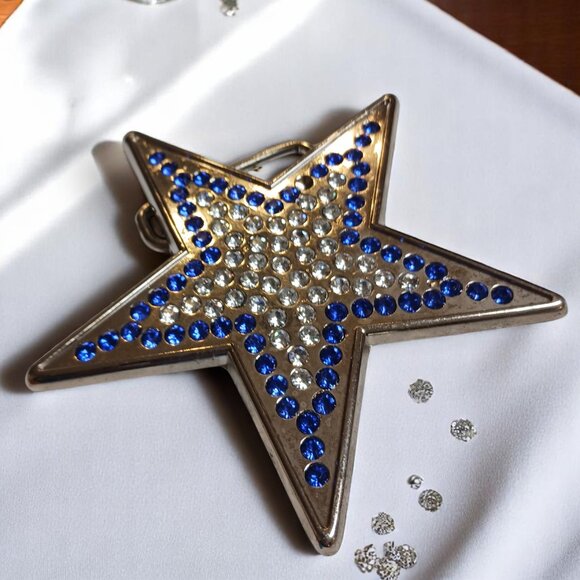 Silver Star Western Belt Buckle with Clear & Cobalt Crystals – Fits 1.5" Belt - Picture 3 of 9